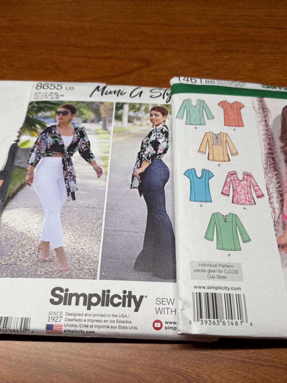 Simplicity Women's Mixed Tops Pattern with White, Black, Pink, Green, Blue